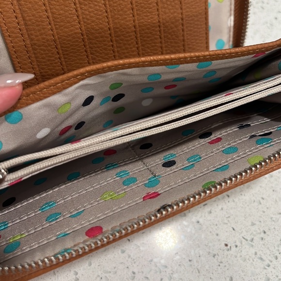 All about the Benjamin‘s wallet in diamond straw - Picture 3 of 3